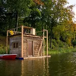 Plywajacy Przywidz (Gdansk)