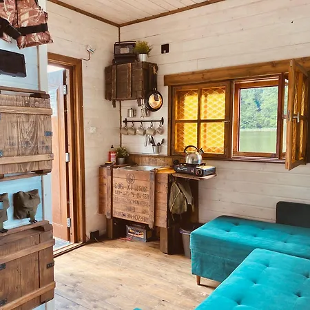 Plywajacy 普日维兹