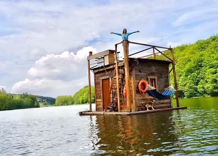 Plywajacy 度假居 普日维兹