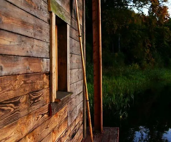 Plywajacy 度假居 普日维兹